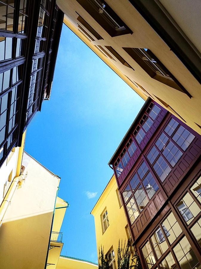 Zlata Vaha 3* Prague